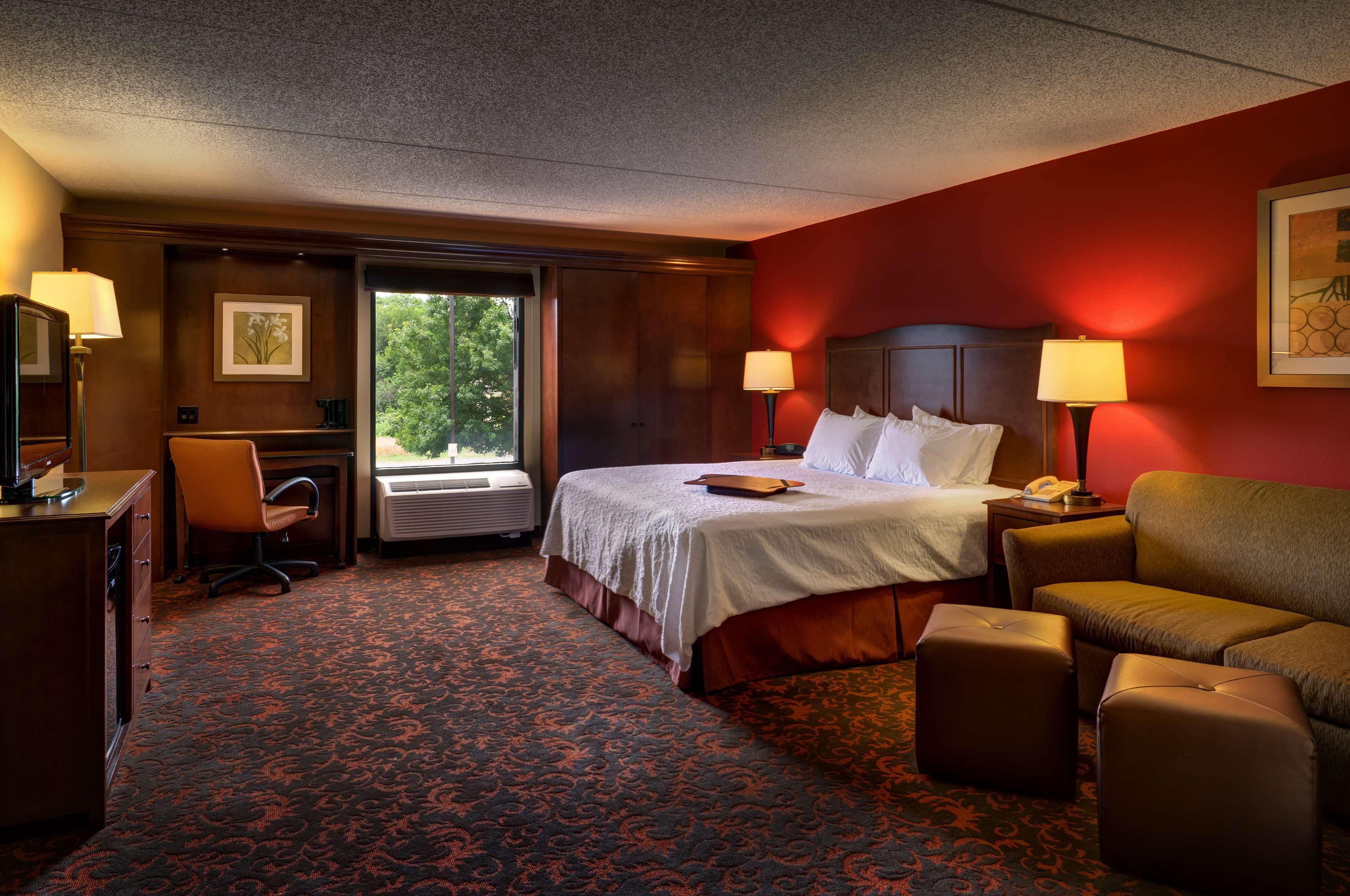 Hampton Inn Chambersburg Room photo