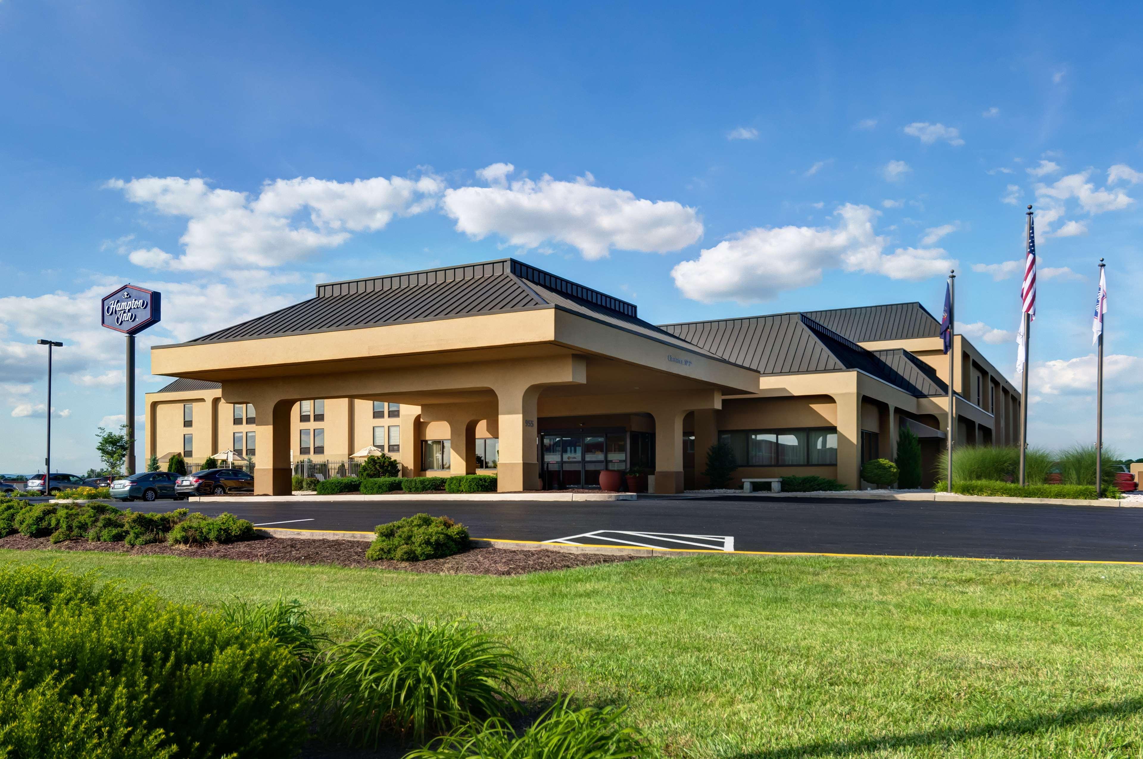 Hampton Inn Chambersburg Exterior photo
